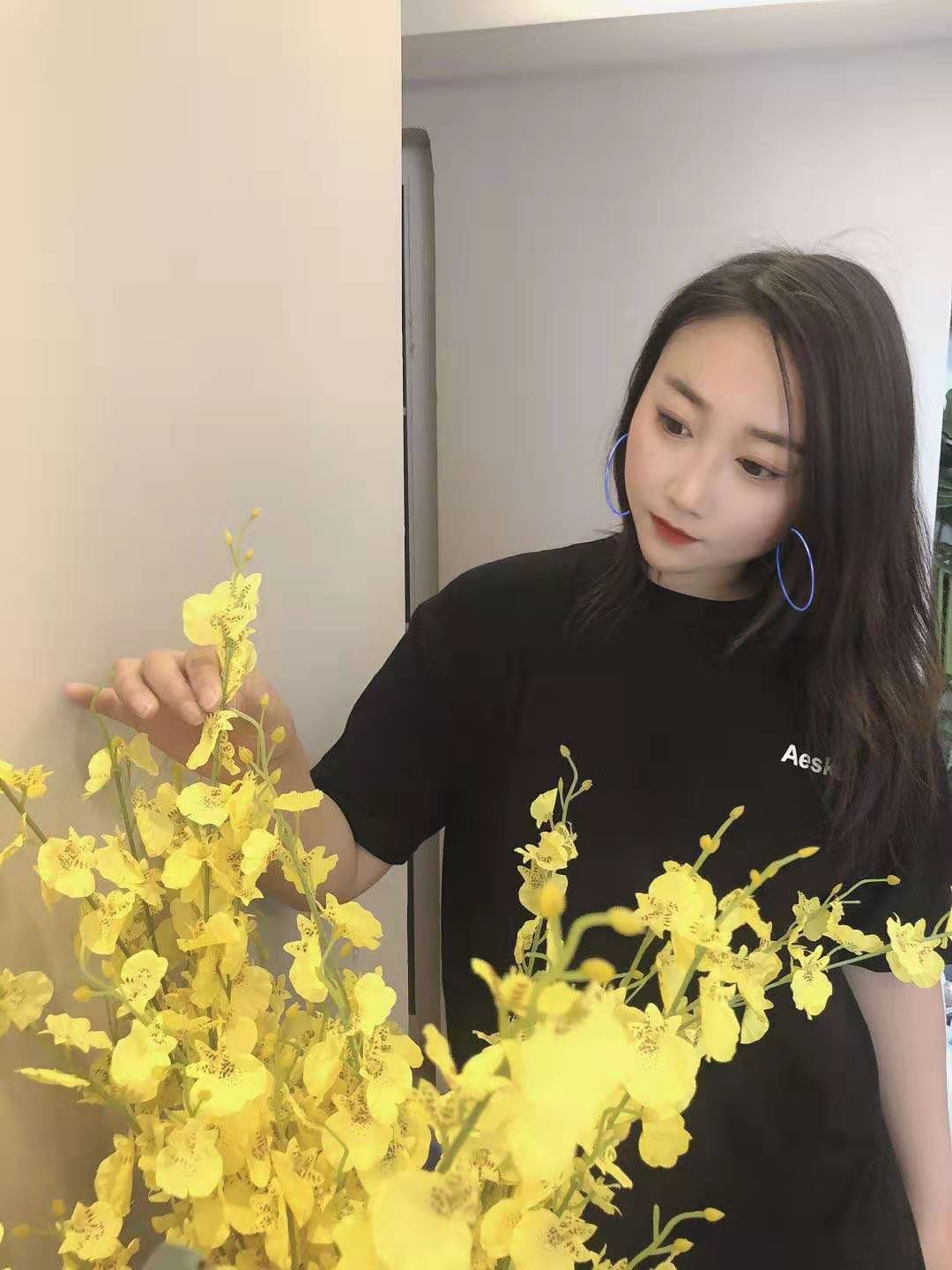 深圳妹子对人很温柔体贴，有一种小鸟依人的感觉 第1张