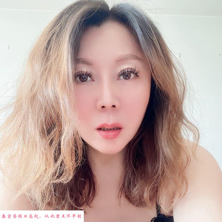 气质熟女身材好 第1张