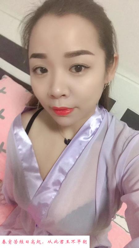 中南轻熟女雯雯 第1张