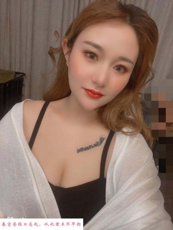 温柔体贴的少妇 第1张