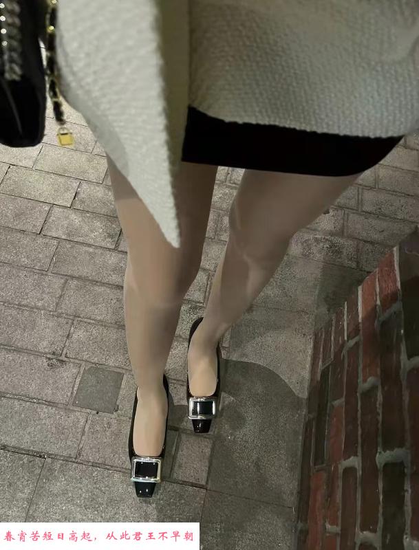 一个胸大女孩 第1张