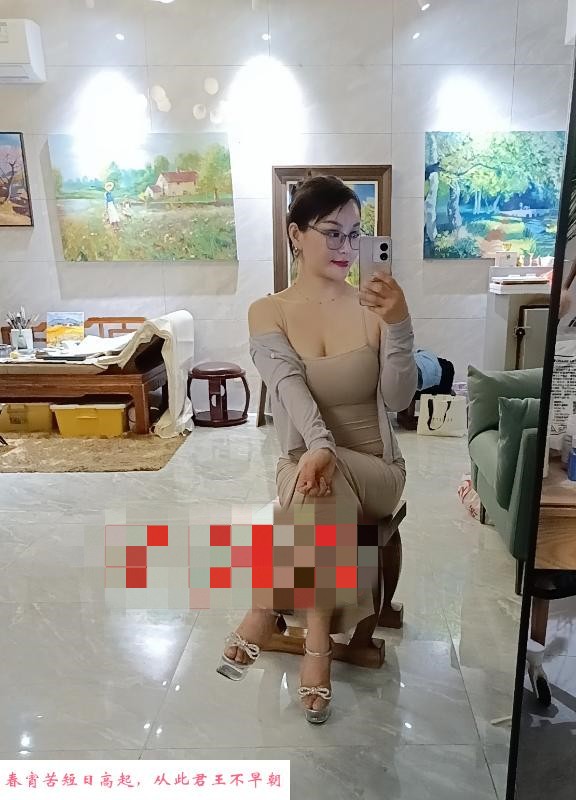 蜀山姐妹大胸可双飞 第1张