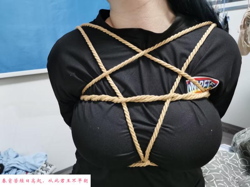 合肥白虎尤物丰满 第1张