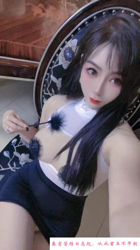 制服诱惑骚货 第3张