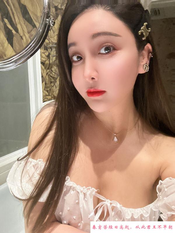 带水床大胸妹 第3张