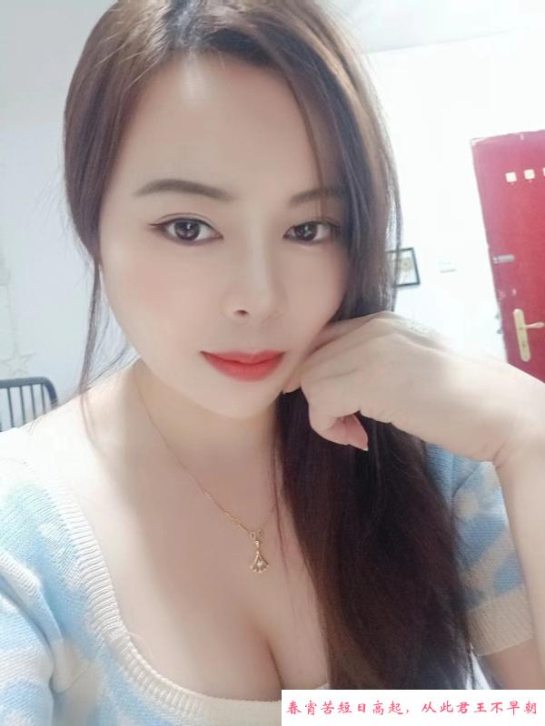 罗湖大奶少妇 第3张
