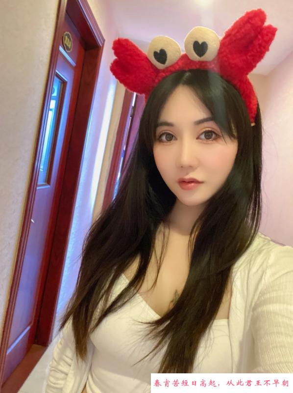 丰乳肥臀骚少妇 第2张