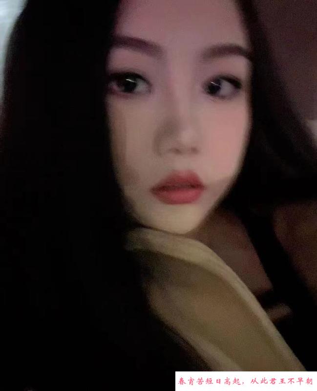 微胖型小妹子 第2张
