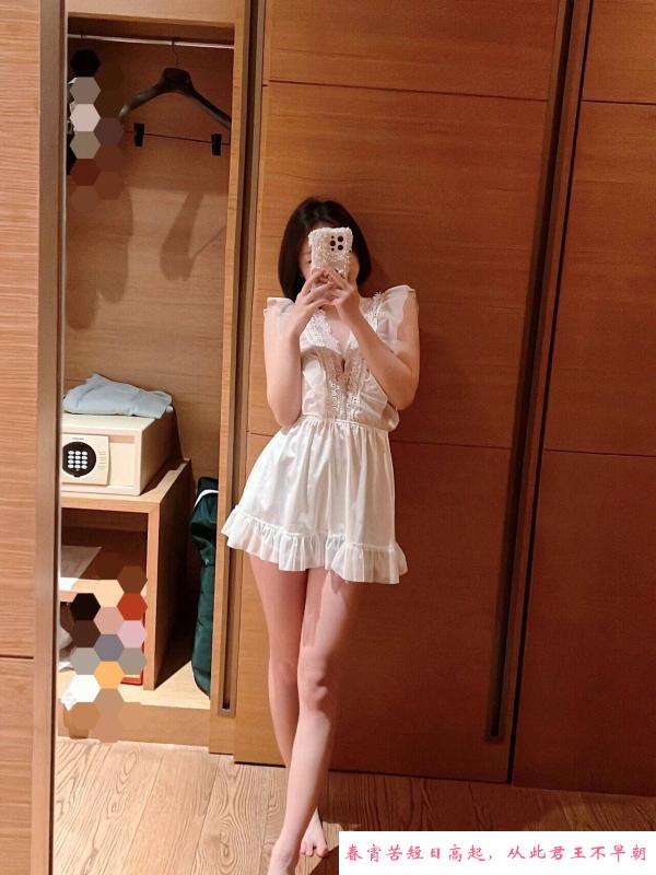 大胸纯欲小妹 第2张