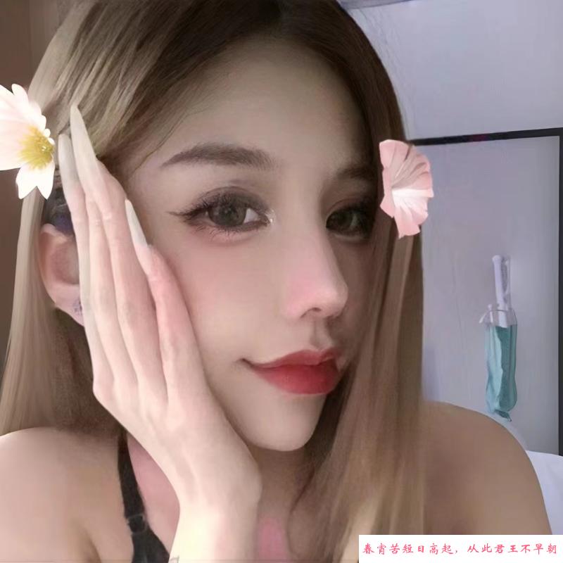 丝袜大长腿 第2张