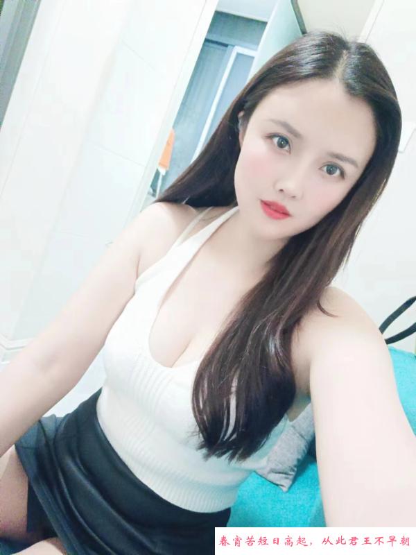 纯欲大胸李一桐 第2张
