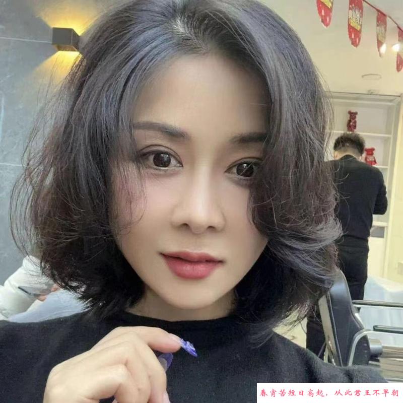 服务态度很好的小姐姐 第4张