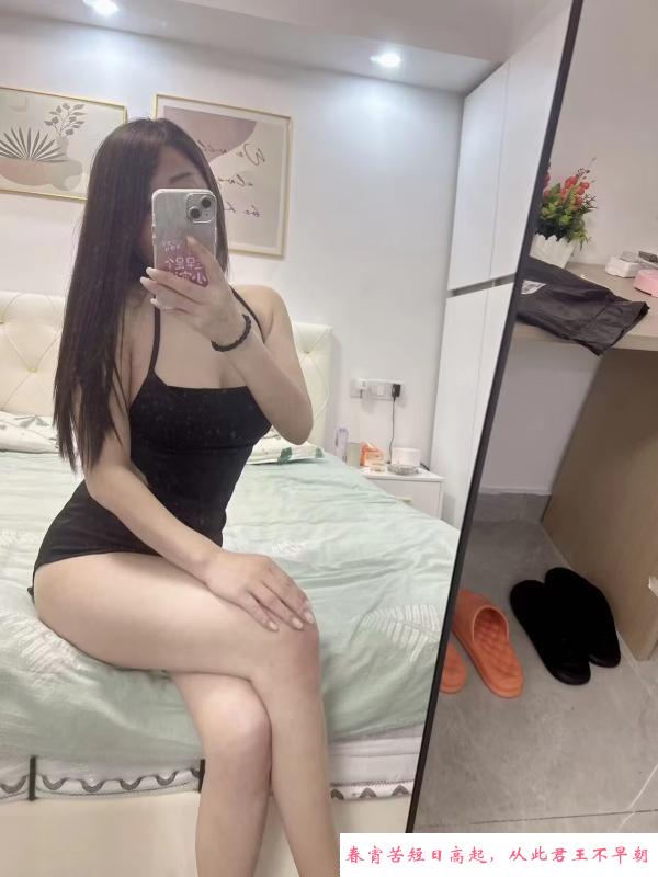 美腿美臀小情人小云 第2张