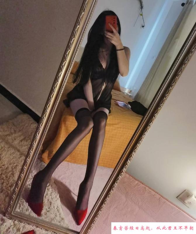 性感长腿活好老师 第1张