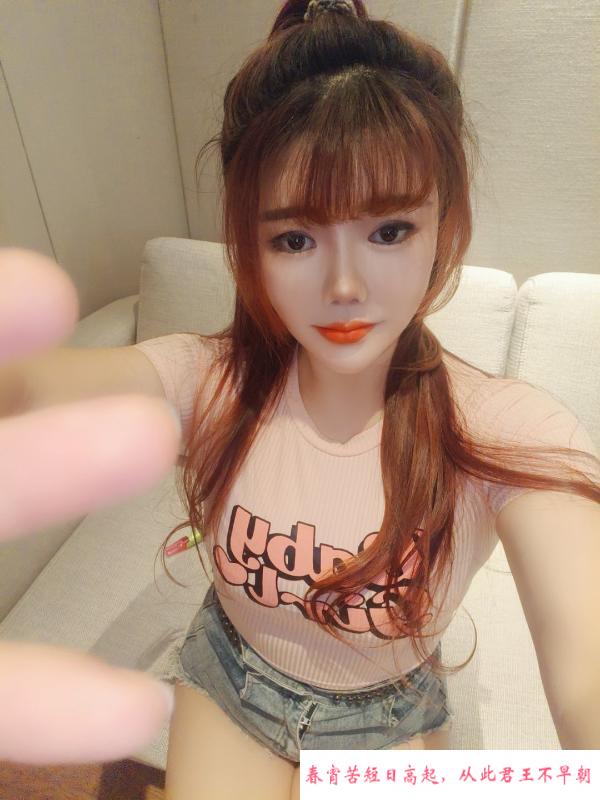 西湖大奶妹六六 第3张