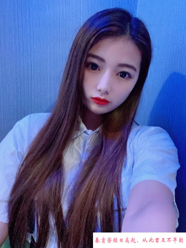 肥臀大奶妹子 第2张