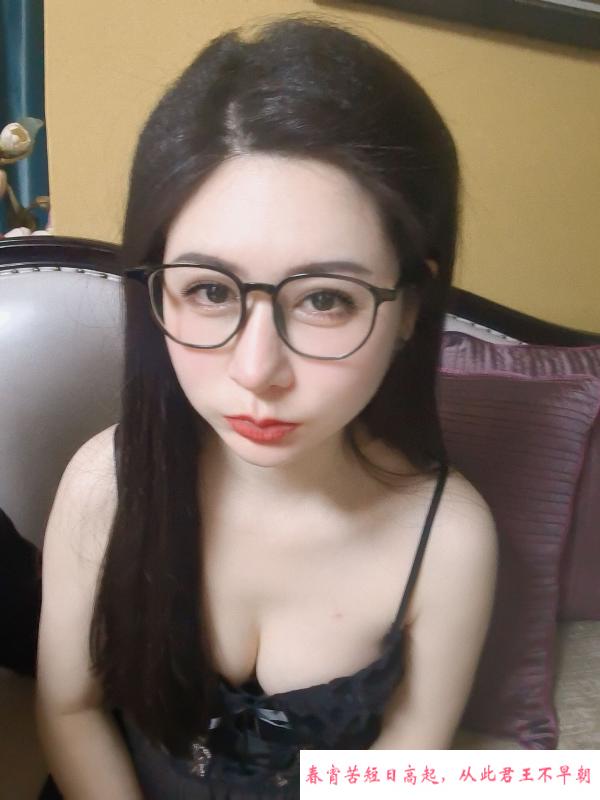 服务好身材棒的小艺 第1张