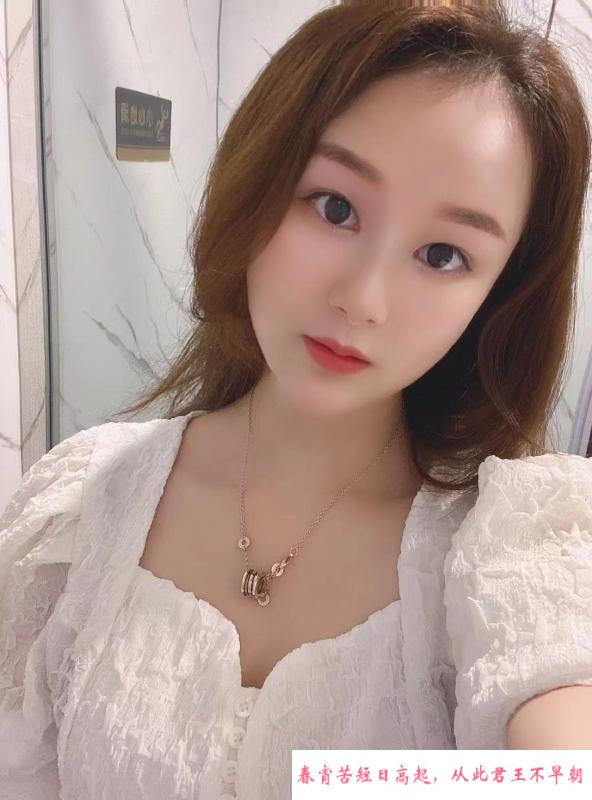 风骚长腿御姐 第1张