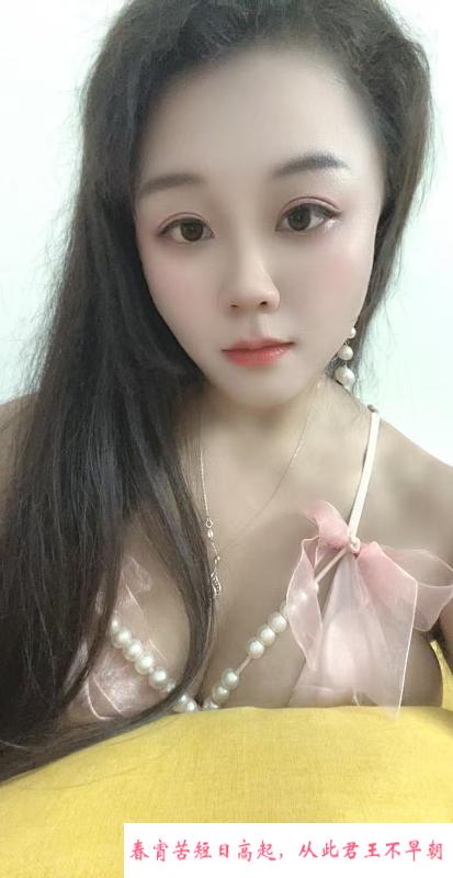 白云风韵骚妇 第3张