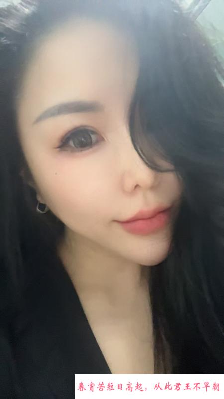 性感御姐回归 第3张