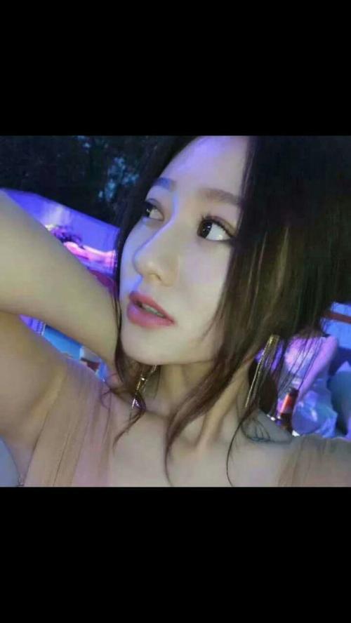 姐姐在线诱人，活好性感，可欲可甜 第1张