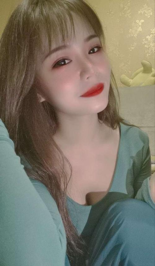 放假值得来品的妹茶 第1张