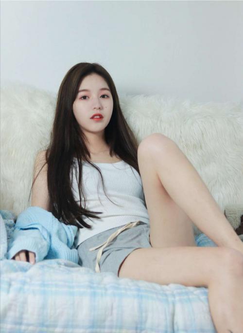 无锡美艳气质女被我后入整P爽的飞起 第1张