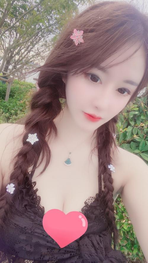 风骚小妹妹可爱性感身材辣 第1张