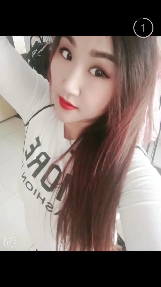 石家庄身子雪白的风韵少妇,看了就想舔 第1张