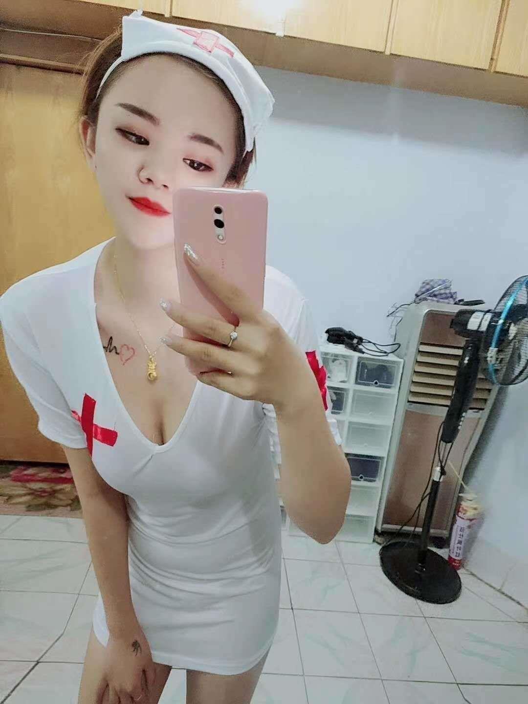 服务一般的嫩妹 第2张