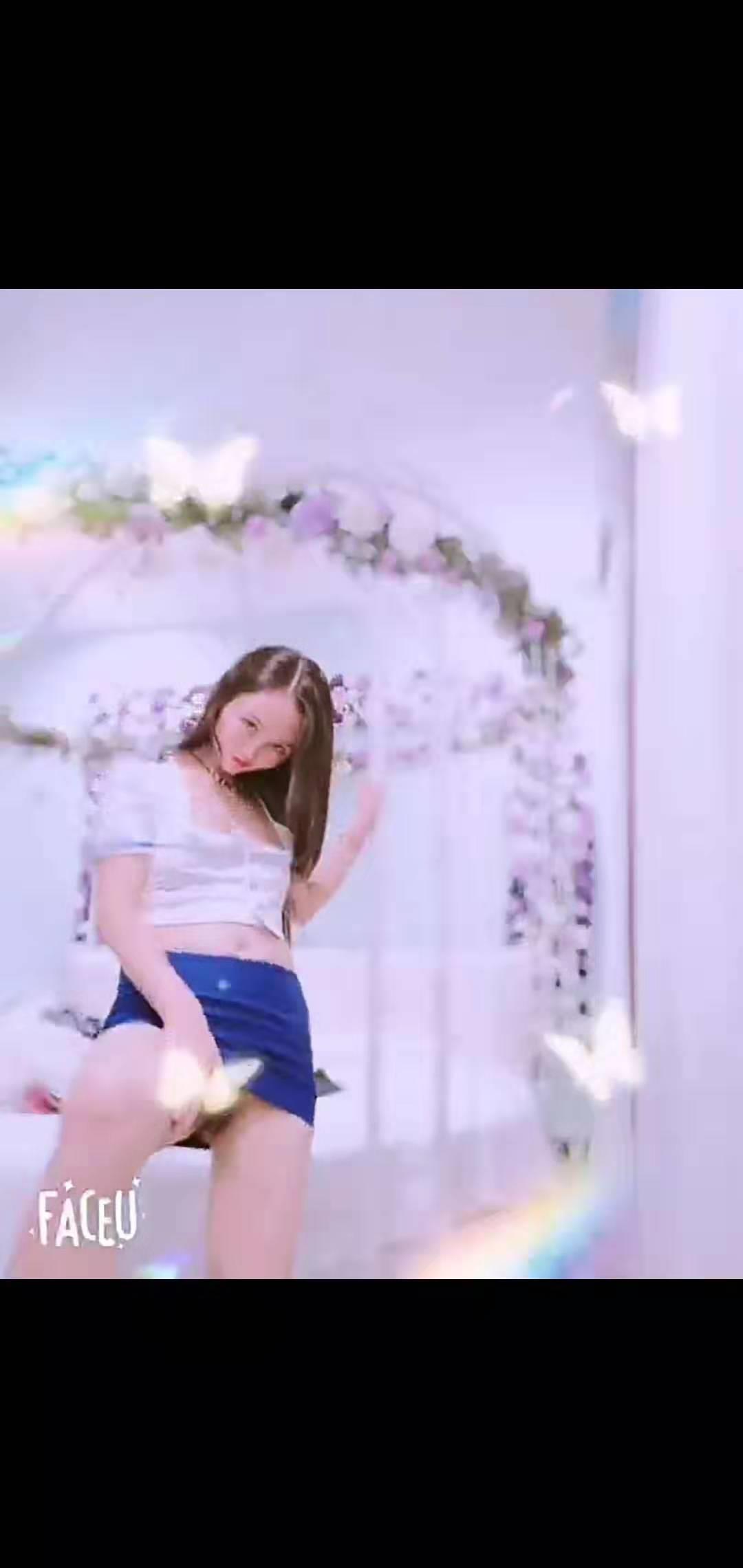 还不错的妹子 第1张