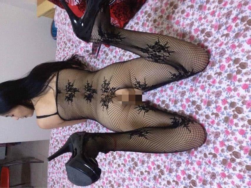 验证熟女英姐 第1张