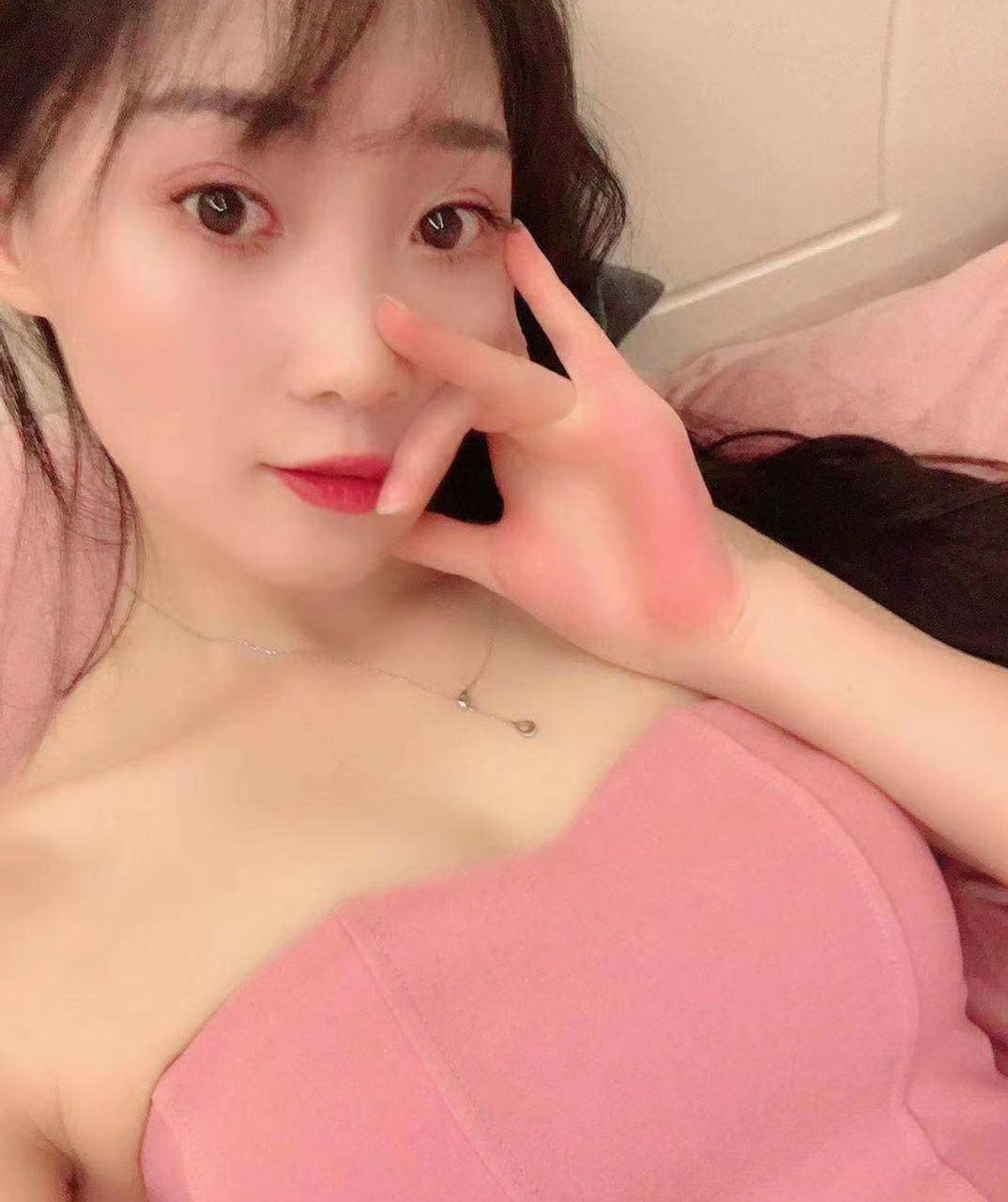 扬州扬州万达温柔撩人妹子 第2张