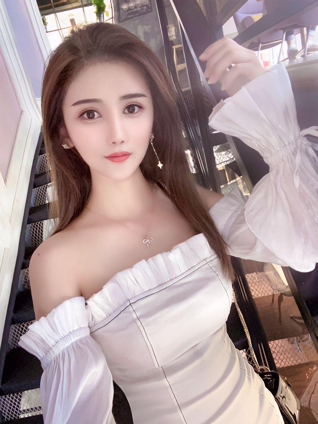 2021年1月18清纯素质的咪咪（可舌吻） 第3张