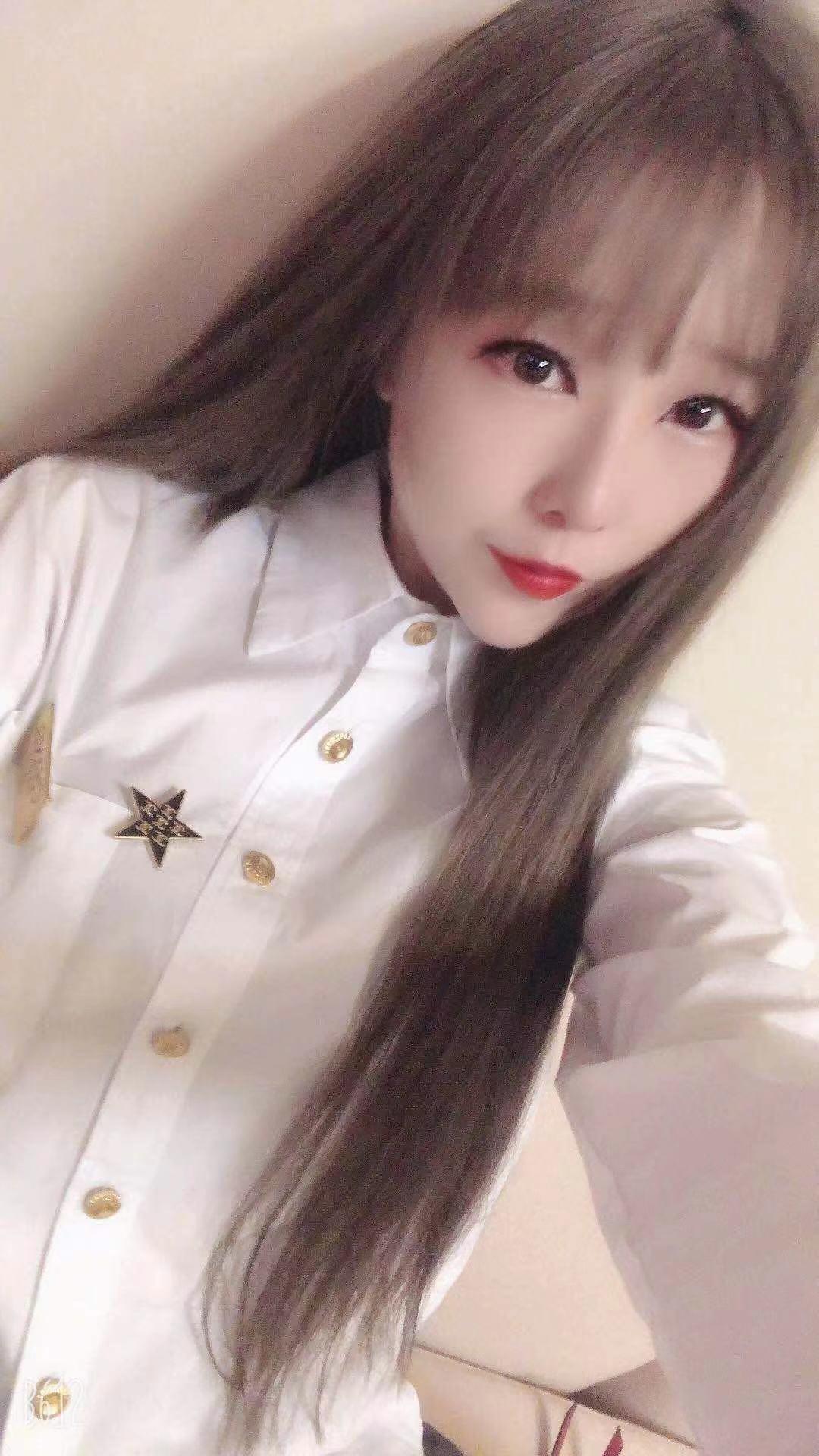 2021年1月21做起来很舒服想很很干的小燕 第1张