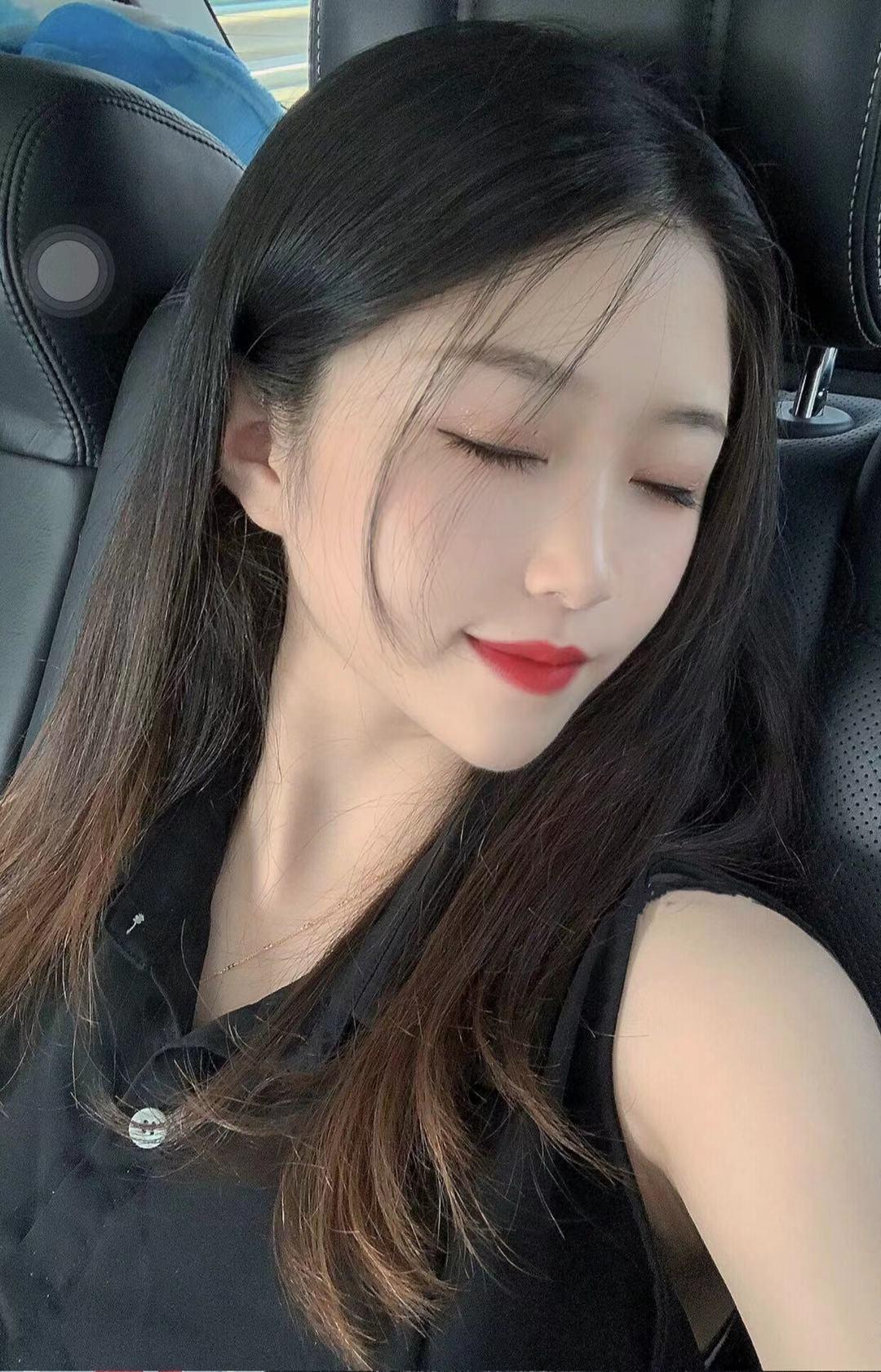 一个活泼开朗的妹子 第3张