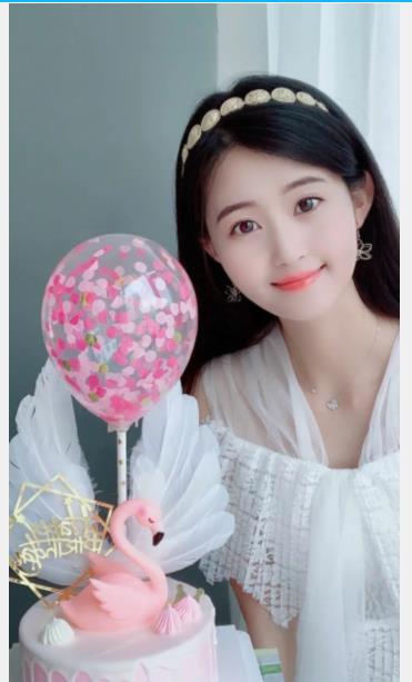龙华桃子:下海新人,三点粉嫩,大胸照片真实 第2张