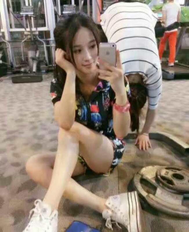 禅城不错的妹子 第1张