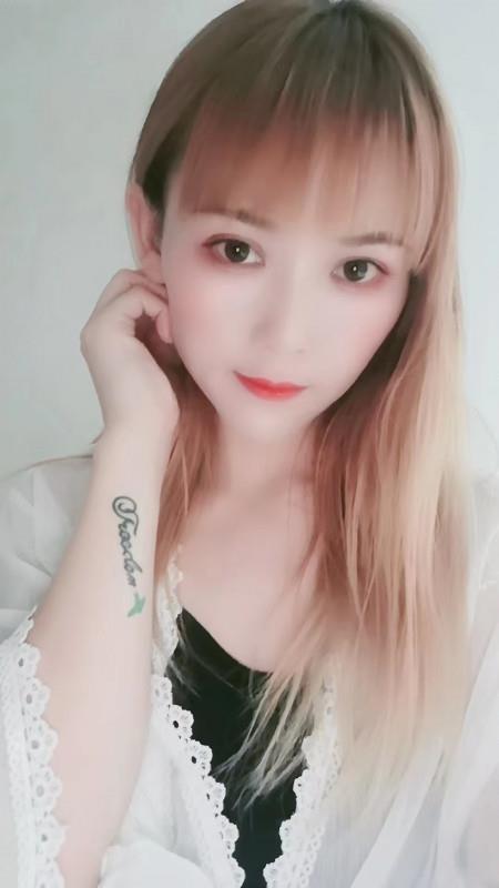 沙区三峡妹子 第1张