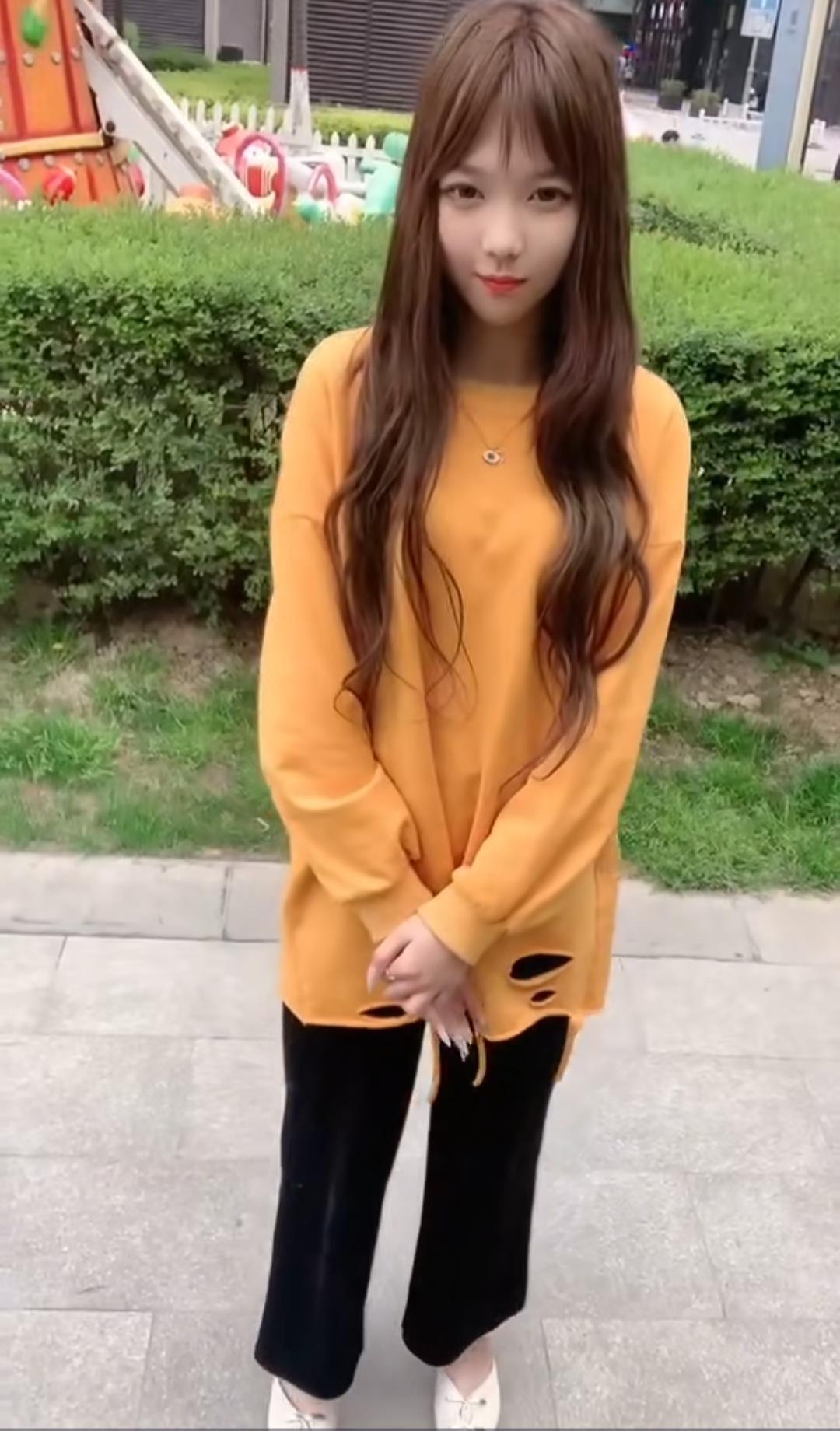 西安嫩妹 第1张