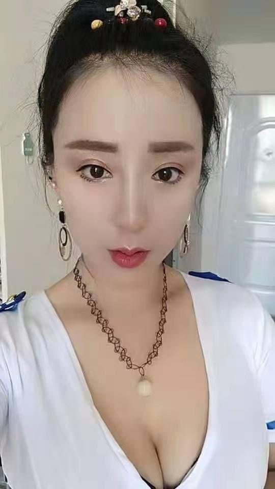 滨江服务不错的熟女 第1张
