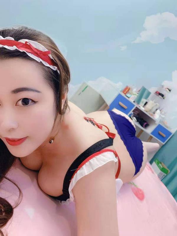 性价比轻熟女 第1张