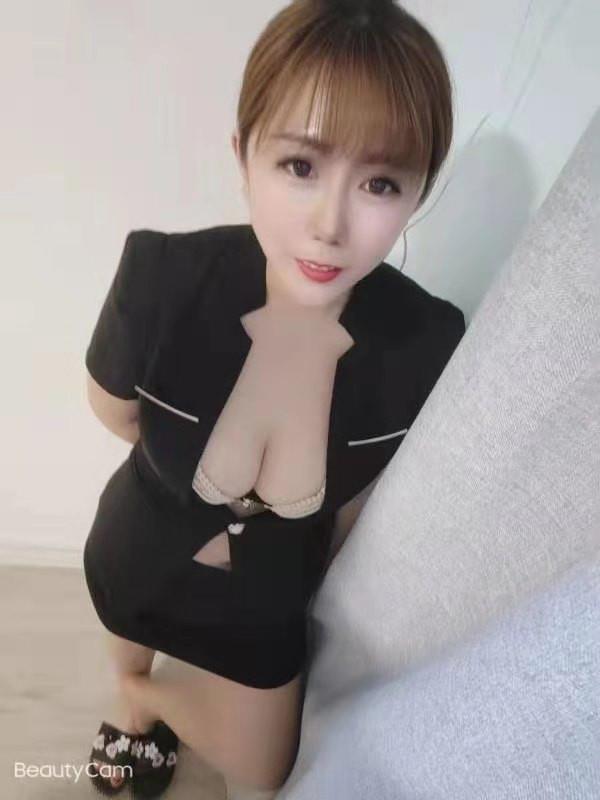 三百系胸器逼人 第3张