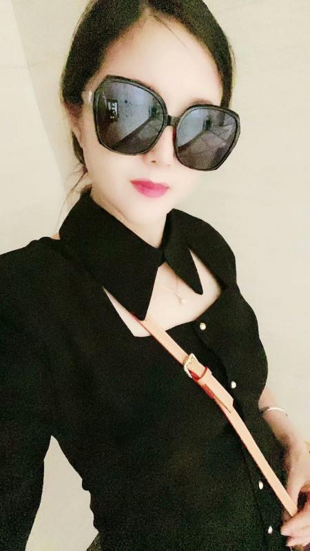 淫荡小媚娘 第1张