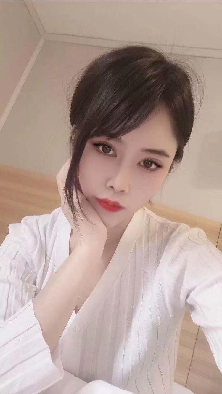 南山美腿娜米 第1张