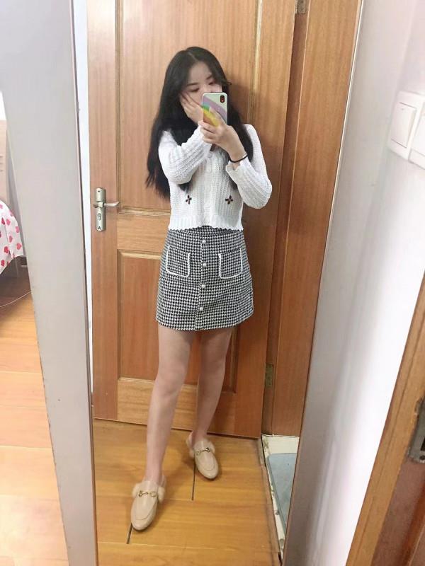 秦淮三山街妹子 第2张