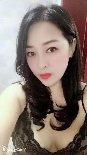 黄浦莉莉姐 第1张