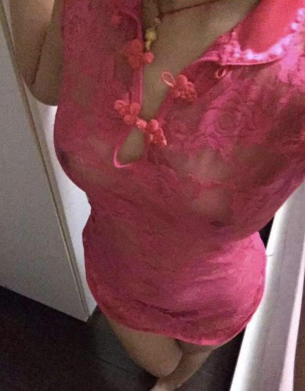 城关少妇 第1张