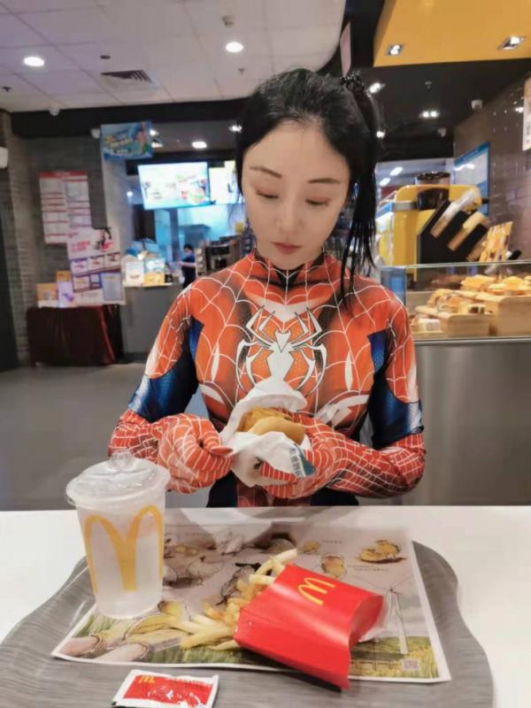 罗湖美女蜘蛛女侠 第2张