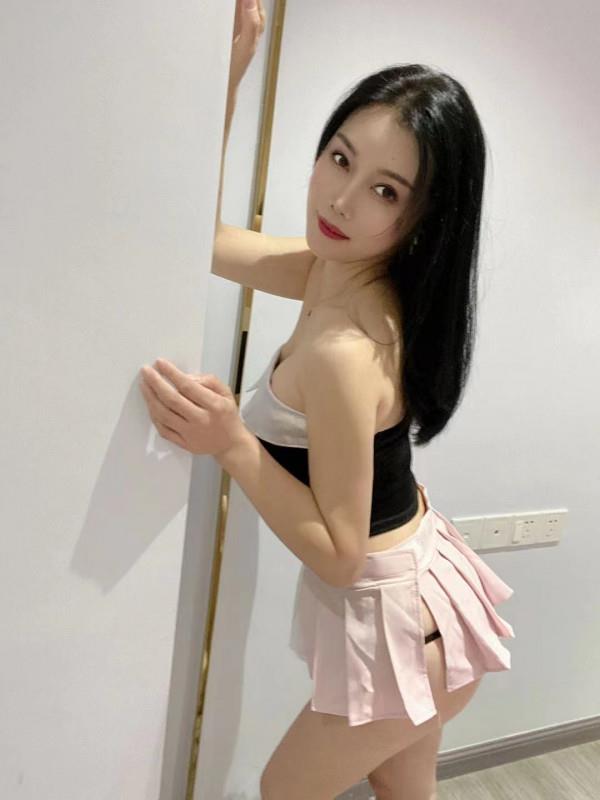 龙华骚雯真不错 第3张